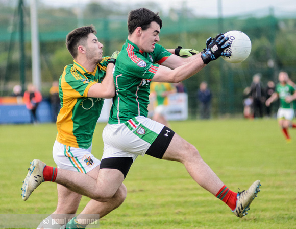 Glen Emmts v Naomh Fionnbarra, Louth Division 2 League